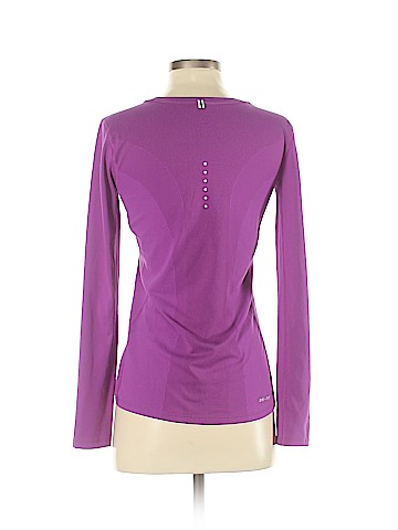 Nike Active T-Shirt (view 2)