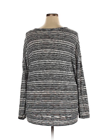 Old Navy Long Sleeve Top (view 2)