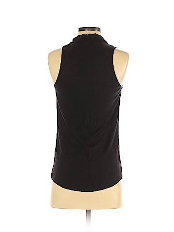 Splendid Sleeveless Button-Down Shirt (view 2)