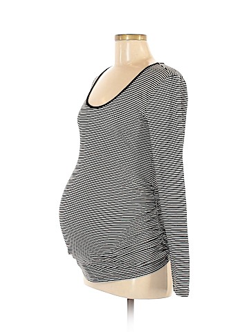 Old Navy - Maternity Long Sleeve T-Shirt (view 1)