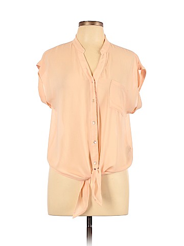 Forever 21 Short Sleeve Button-Down Shirt (view 1)