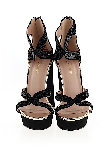 Forever Heels (view 2)