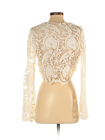 Stone Cold Fox Shrug (view 2)