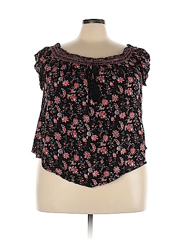 Forever 21 Short Sleeve Top (view 1)