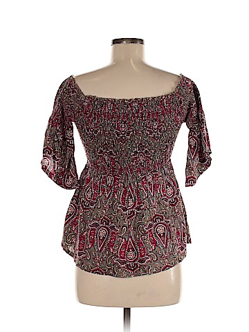 Hollister Short Sleeve Top (view 2)