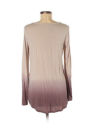 American Eagle Outfitters Long Sleeve Top (view 2)
