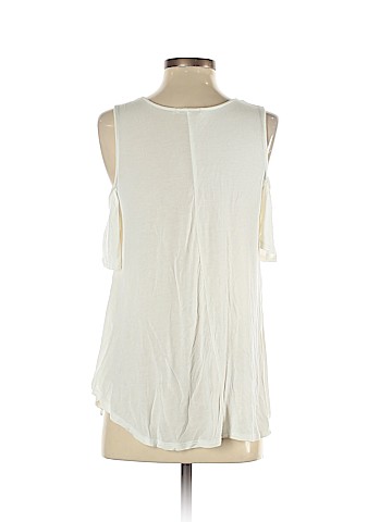 Heart Hips Short Sleeve Top (view 2)