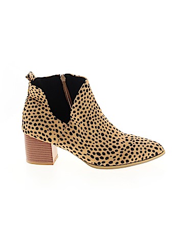 Unbranded Ankle Boots (view 1)