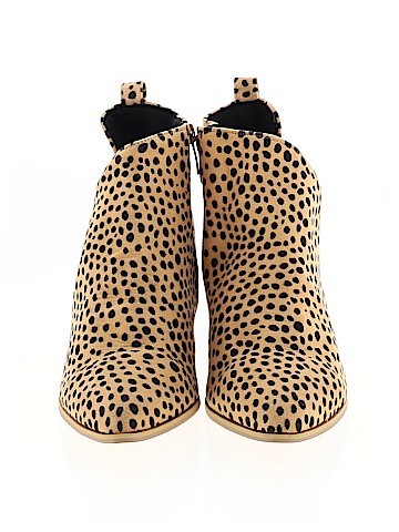 Unbranded Ankle Boots (view 2)