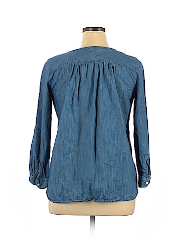 Ann Taylor LOFT Long Sleeve Button-Down Shirt (view 2)