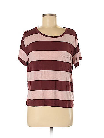 American Eagle Outfitters Short Sleeve T-Shirt (view 1)