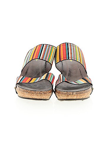 Volatile Wedges (view 2)