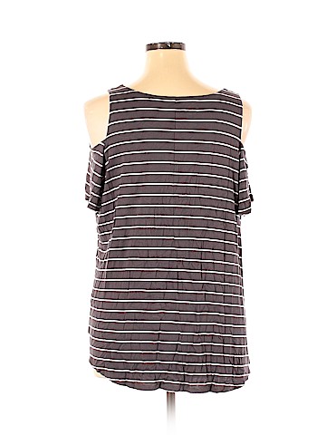 Maurices Short Sleeve Top (view 2)