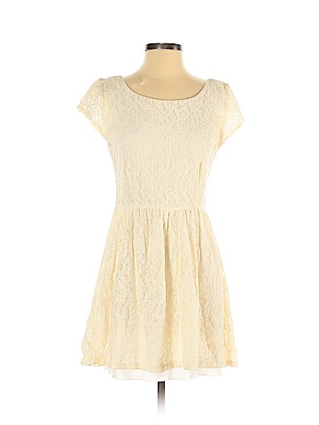 B. Darlin Casual Dress (view 1)