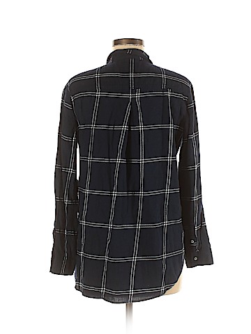 H&M Long Sleeve Button-Down Shirt (view 2)