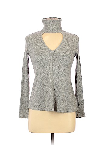 Forever 21 Pullover Sweater (view 1)