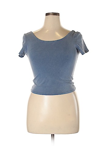 American Eagle Outfitters Short Sleeve Top (view 1)