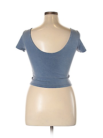 American Eagle Outfitters Short Sleeve Top (view 2)