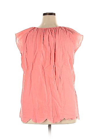 Old Navy Sleeveless Top (view 2)