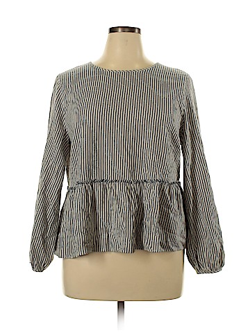 Universal Thread Long Sleeve Blouse (view 1)
