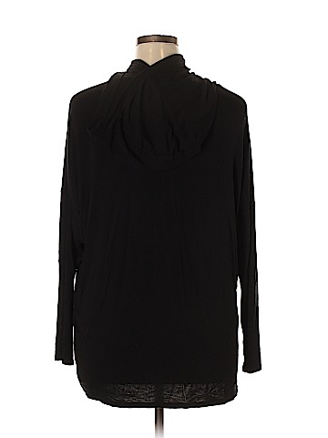 Avia Pullover Hoodie (view 2)