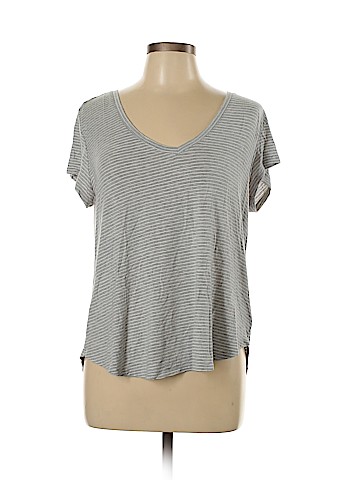 American Eagle Outfitters Short Sleeve T-Shirt (view 1)