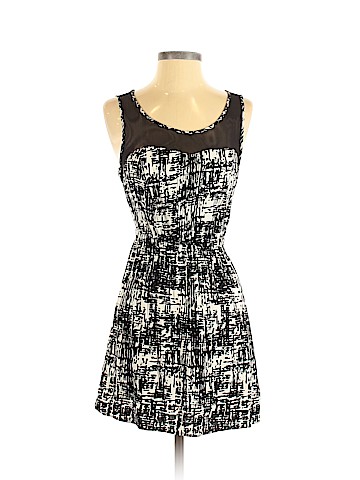 Forever 21 Casual Dress (view 1)