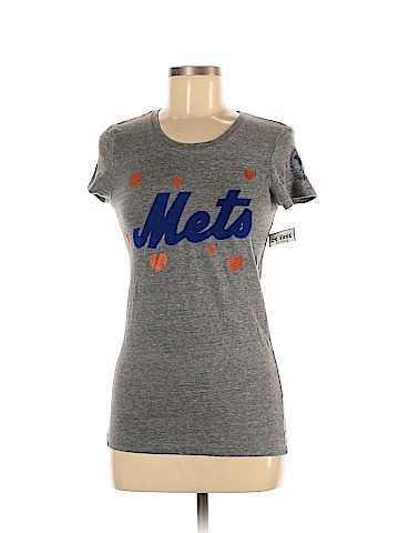 Victoria's Secret Pink Short Sleeve T-Shirt (view 1)