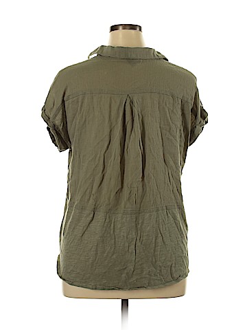 Universal Thread Short Sleeve Blouse (view 2)