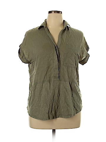 Universal Thread Short Sleeve Blouse (view 1)