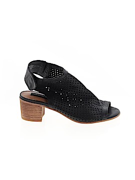 Steven by Steve Madden Size 6