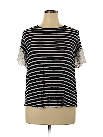 Maurices Short Sleeve Top (view 1)