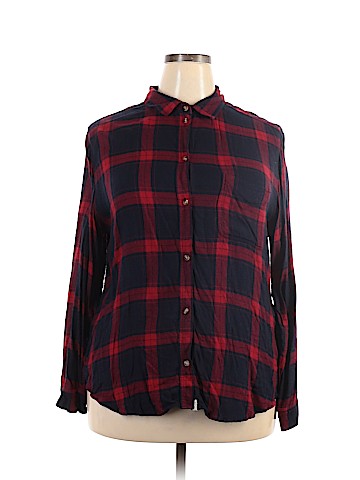 American Eagle Outfitters Long Sleeve Button-Down Shirt (view 1)