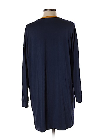 Heart Hips Pullover Sweater (view 2)