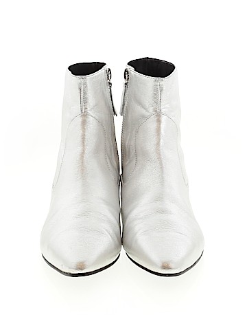 Zara Basic Ankle Boots (view 2)