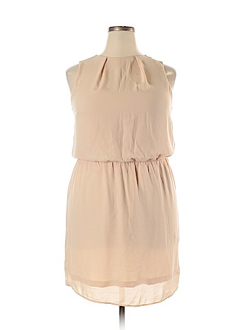 H&M Casual Dress (view 1)
