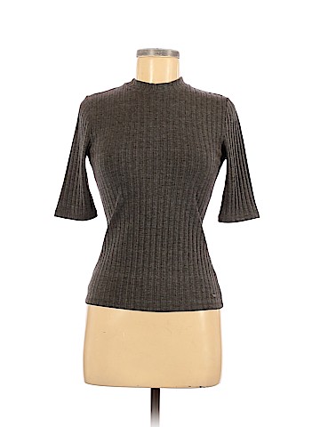 Hollister 3/4 Sleeve Top (view 1)