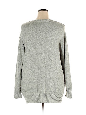 Old Navy Pullover Sweater (view 2)