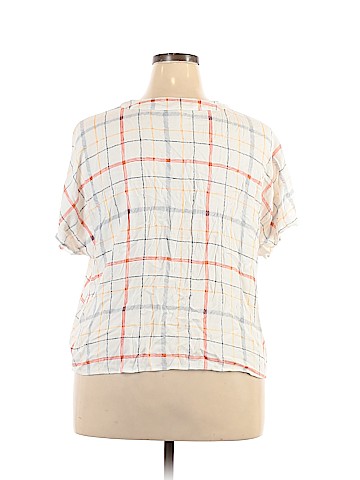 LC Lauren Conrad Short Sleeve Blouse (view 2)