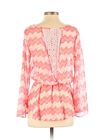 No Boundaries Long Sleeve Blouse (view 2)