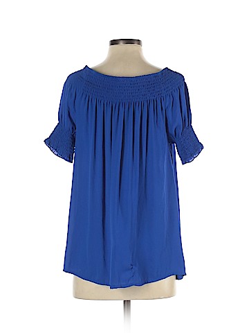 OCTAVIA Maternity Short Sleeve Blouse (view 2)