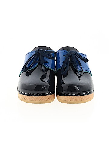 Hanna Andersson Clogs (view 2)