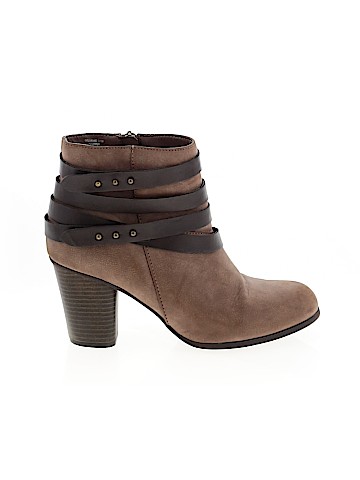 Madden Girl Ankle Boots (view 1)