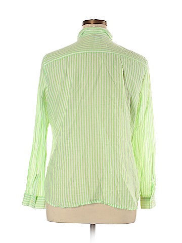 Old Navy Long Sleeve Button-Down Shirt (view 2)