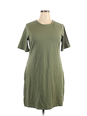 Old Navy Casual Dress (view 1)
