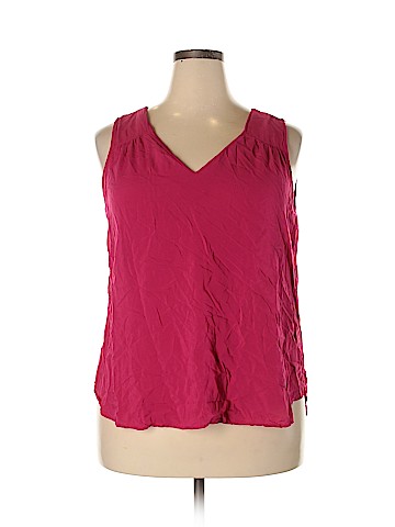 Old Navy Sleeveless Blouse (view 1)