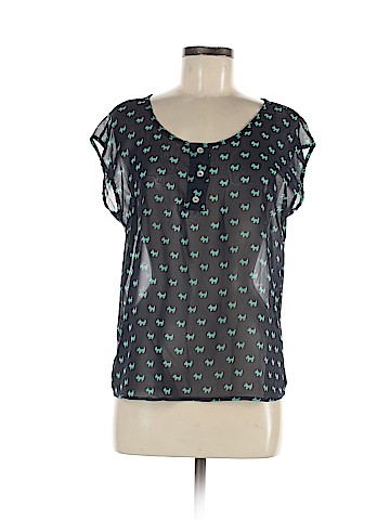 Rosebud Short Sleeve Blouse (view 1)