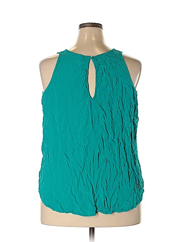 Old Navy Sleeveless Blouse (view 2)