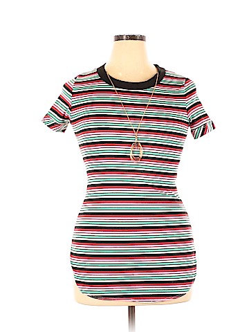 Discreet Short Sleeve Top (view 1)