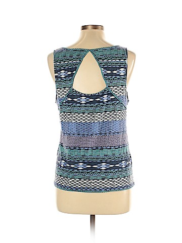 American Eagle Outfitters Tank Top (view 2)